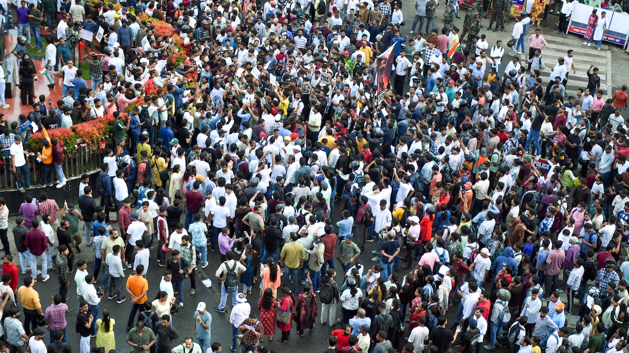 Students protest over the alleged paper leak of the Jharkhand Public Service Commission (JPSC) examination, demanding CBI inquiry into the case and the resignation of Jharkhand Chief Minister Hemant Soren, in Ranchi on July 29