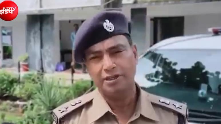 'एक सच्चा मुसलमान मुसलमान गाय को नहीं मार सकता', रामपुर के SP के बयान पर हुआ विवाद