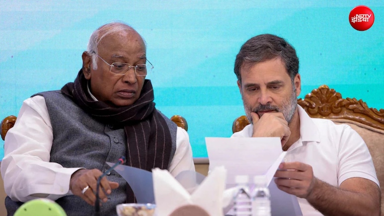 जाति जनगणना में ओबीसी कैटिगरी का विकल्प न होने का आरोप, राहुल गांधी और खरगे का PM मोदी को पत्र