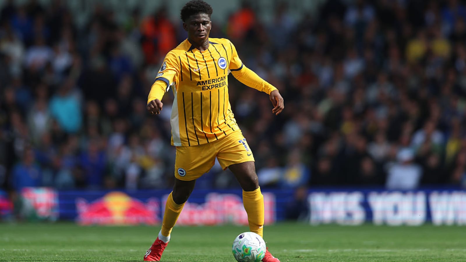 Manchester United Agree Deal For Brighton Midfielder Carlos Baleba: Report