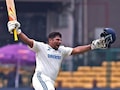 IND vs SL: टीम इंडिया में हुई एंट्री तो सरफराज खान ने इस तरह जताई खुशी, सोशल मीडिया पर वायरल हुआ पहला रिएक्शन