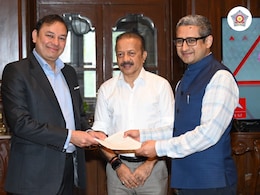 Adani Foundation Contributes Rs 15 Crore For 100 New Mumbai Police Cars