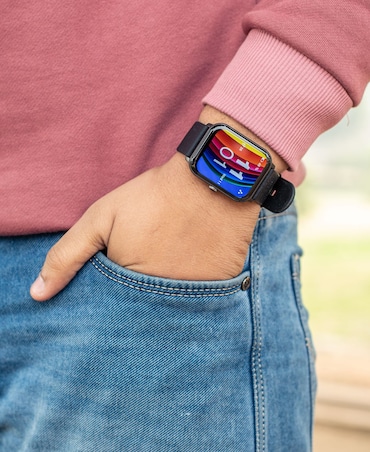 8 GPS Smartwatches Worth Grabbing On Amazon Great Freedom Sale