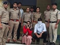 सरकारी नौकरी का झांसा, फर्जी IAS अफसर बन बहन ने लोगों को ठगा; भाई ने भी दिया पूरा साथ