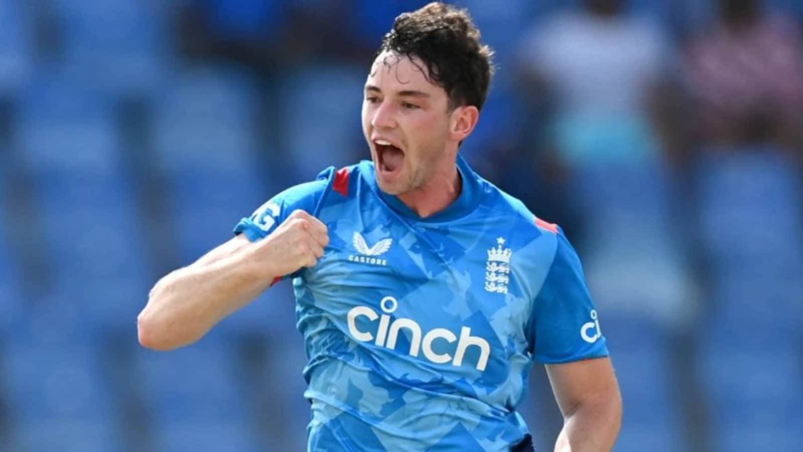 England Star, 25, Announces Retirement From Cricket After Long Injury Struggle