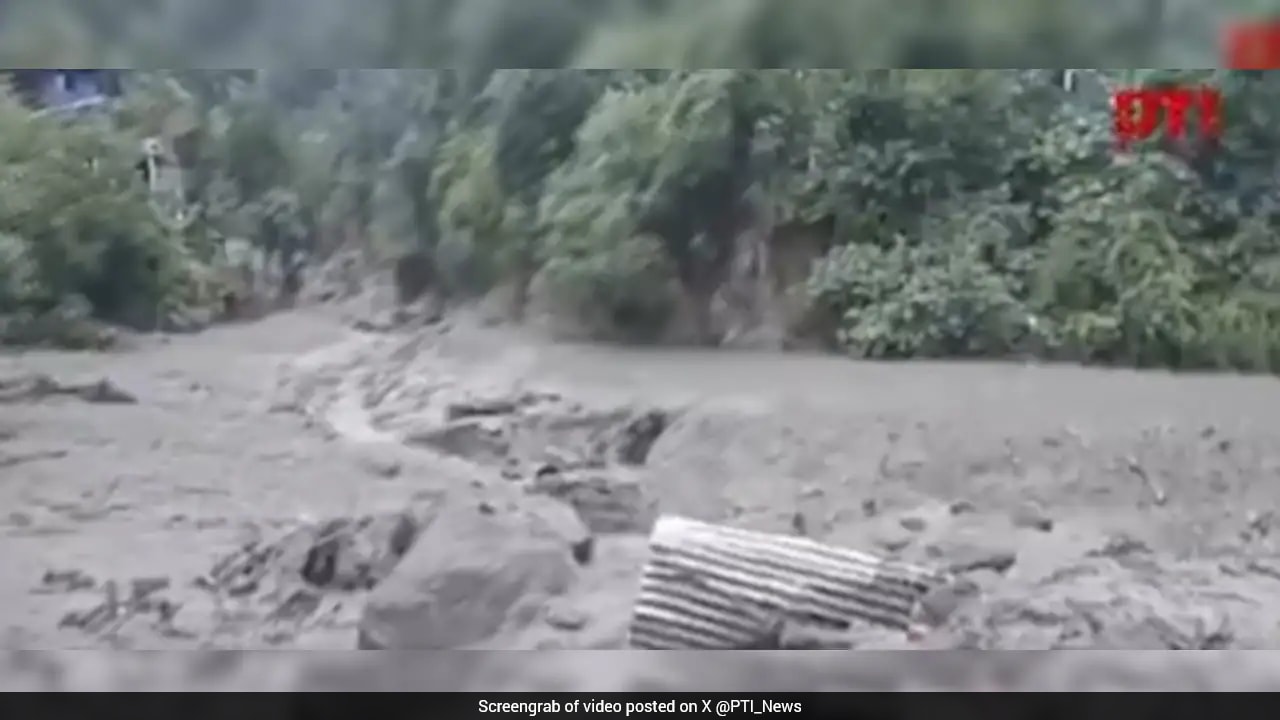 Cloudburst Hits Jammu And Kashmir's Kishtwar, Shops, Vehicles Damaged