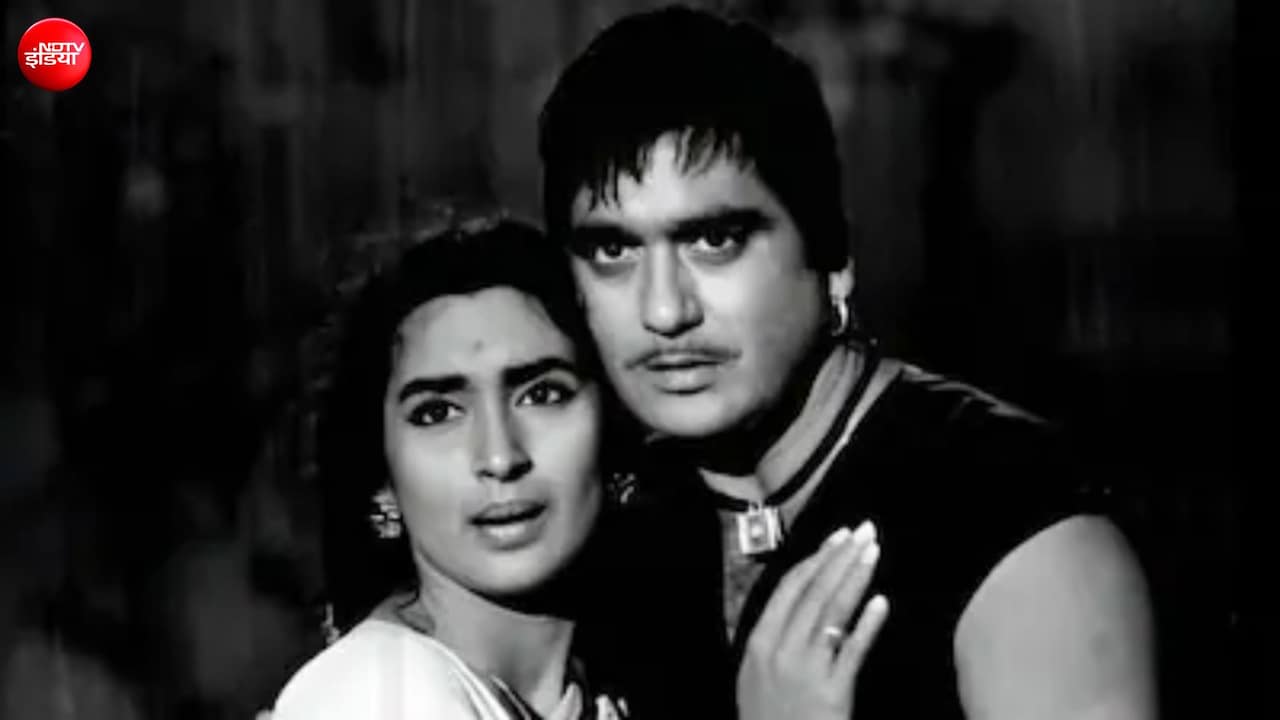 जब लता-मुकेश की जुगलबंदी ने रचा इतिहास, सुनील दत्त-नूतन का रोमांस, 59 साल बाद भी कायम है इस गीत का जादू