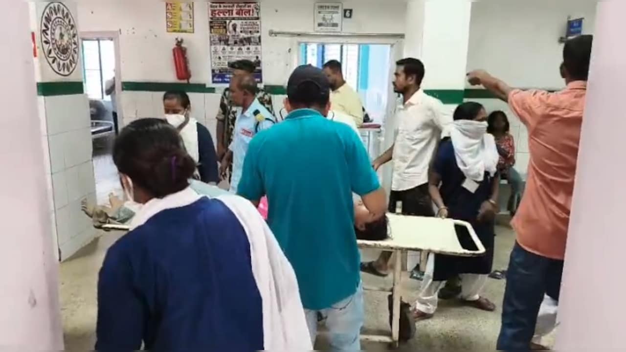 Seven Dead in Temple Stampede in Bihar's Lakhisarai During Sawan Rush