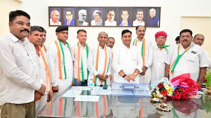 हरीश चौधरी के खिलाफ कांग्रेस समर्थकों को लेकर पहुंचे मेवाराम जैन! अजमेर में 'बाहरी नेता' से कार्यकर्ता नाराज