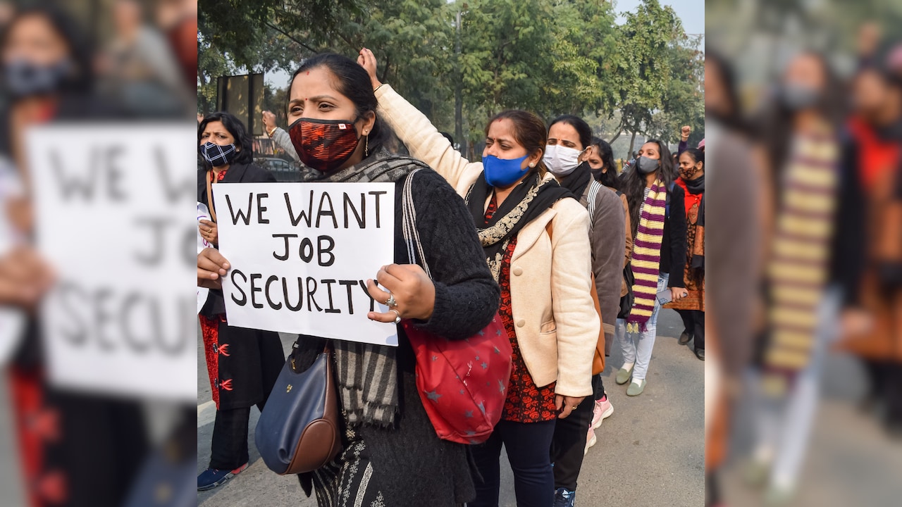 मिजोरम में भर्ती विवाद गरमाया, MPSC कार्यालय के बाहर छात्रों का हंगामा, OTR सिस्टम खत्म करने की उठी मांग