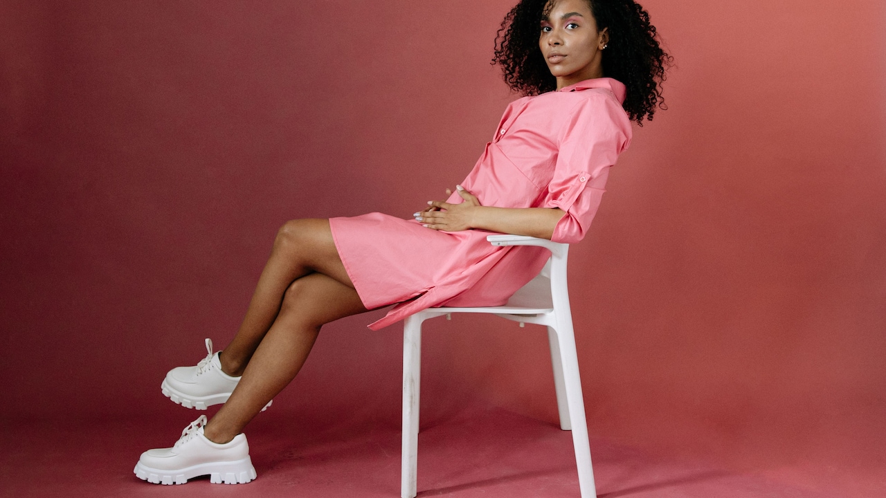 How To Stop A Shirt Dress From Gaping: 10 Easy Fixes That Work How To Stop A Shirt Dress From Gaping: 10 Easy Fixes That Work
