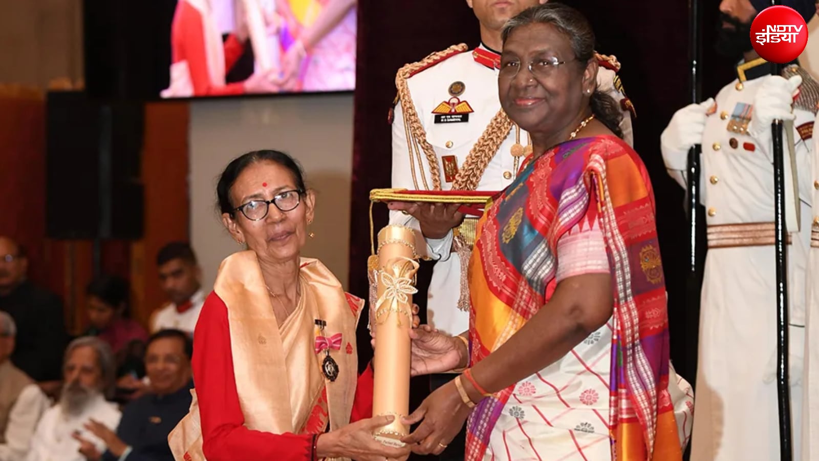 Parbati-Barua-Padma-Shri-First-Female-Mahout.jpg Parbati-Barua-Padma-Shri-First-Female-Mahout.jpg