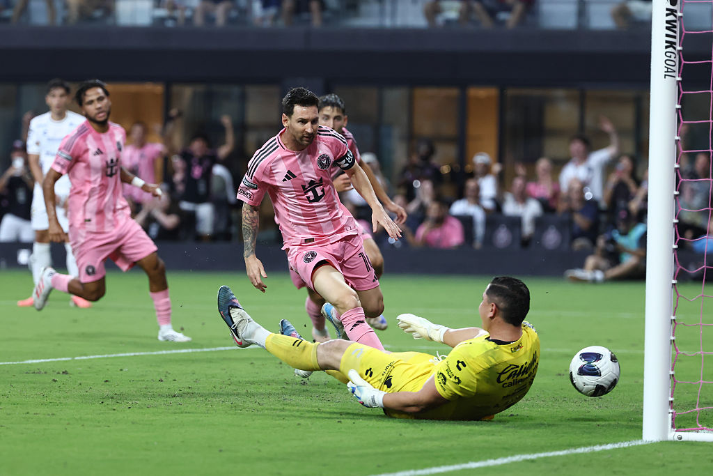 Lionel Messi Scores 2 Goals, Provides Assist To Leave Fans Buzzing - Video