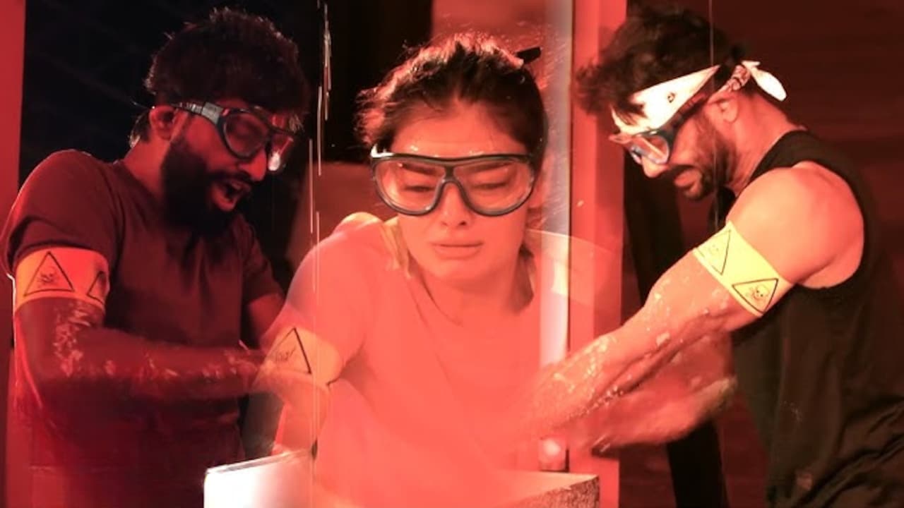 Khatron Ke Khiladi 15: Hot Wax Poured Over Contestants, Rubina Dilaik Screams In Pain, 'My Soul Has Come Out'