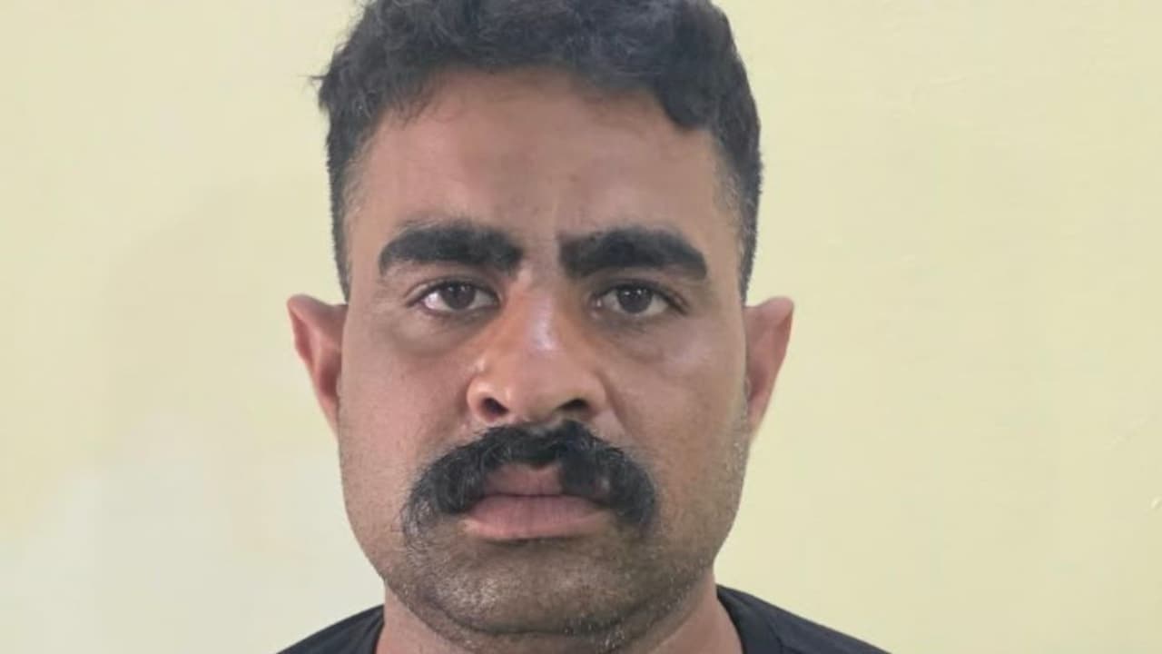 6 बार जेल जाकर सीखा पुल‍िस का बर्ताव, बाहर आया तो फर्जी अध‍िकारी बन अपराध‍ियों से करने लगा वसूली