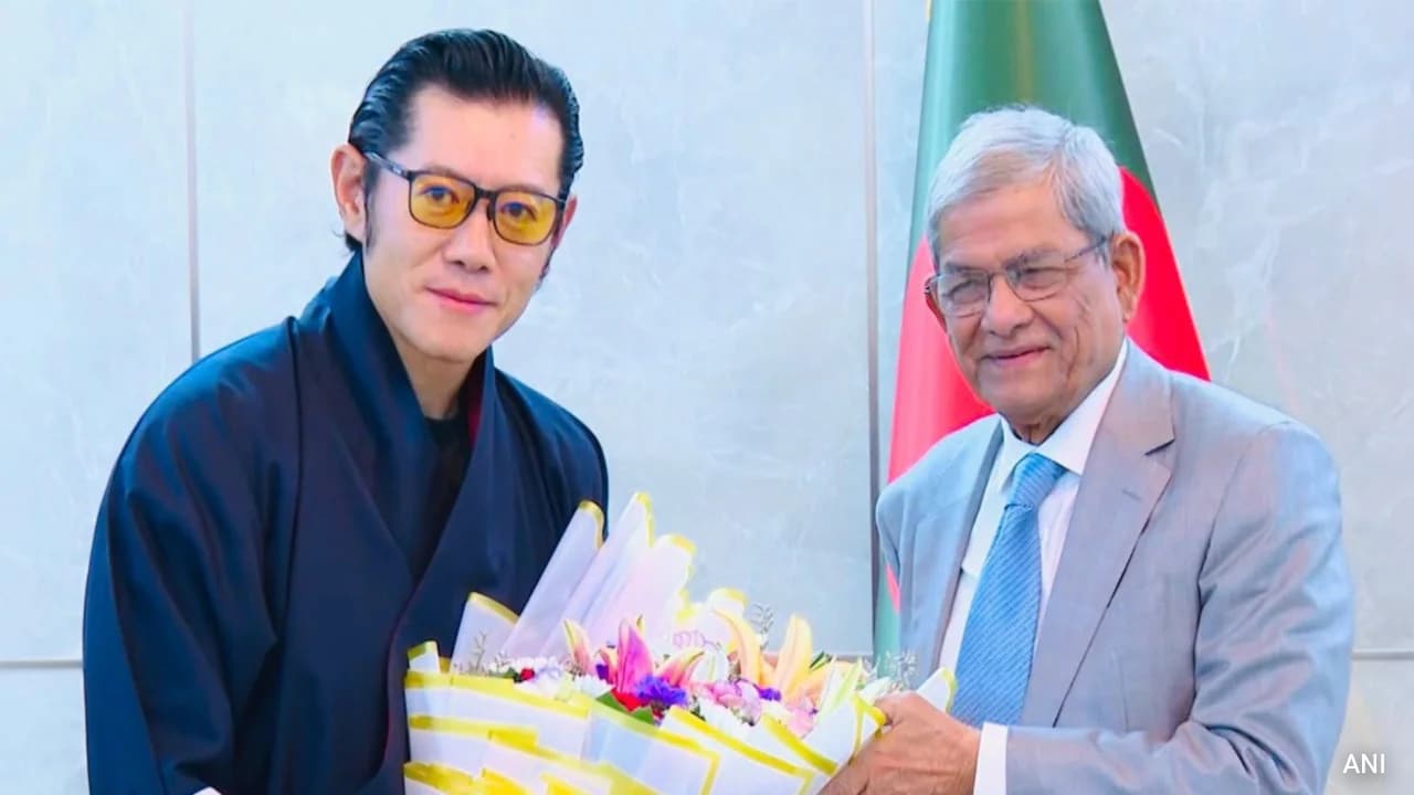 Bhutan King Meets Bangladesh's New President During Dhaka Transit