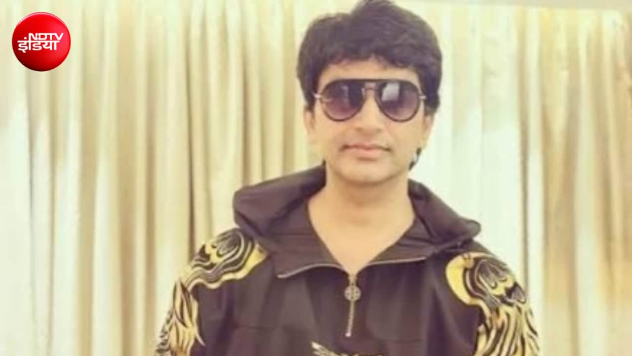 पिता के निधन से टूटे ये सिंगर, अब उनकी याद में बनाएंगे गाना, अमिताभ बच्चन की फिल्म में भी दे चुके हैं आवाज
