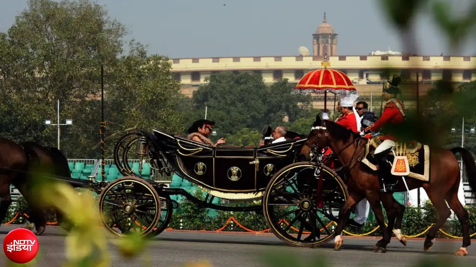 india-pakistan 1947 partition untold story: How India and Pakistan Split Dictionaries, Toilet Pots, and Golden Carriages india-pakistan 1947 partition untold story: How India and Pakistan Split Dictionaries, Toilet Pots, and Golden Carriages