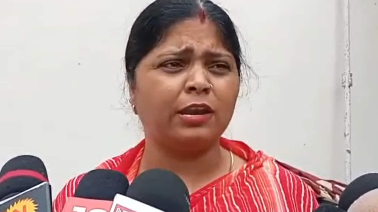 कोटा की शहर जिलाध्यक्ष राखी गौतम की कार्यकर्ताओं के लिए नसीहत. कोटा की शहर जिलाध्यक्ष राखी गौतम की कार्यकर्ताओं के लिए नसीहत.