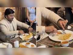 ये है डोसा खाने का सही तरीका? एटीकेट कोच ने सिखाया ऐसा तरीका देख भड़क उठे लोग, लगा दी क्लास