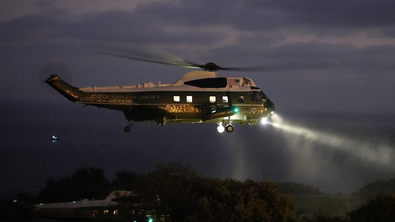 Air Scare Over Washington: Trump's Marine One Flies Dangerously Close To Passenger Jet As Radio Messages Turn 'Unreadable'