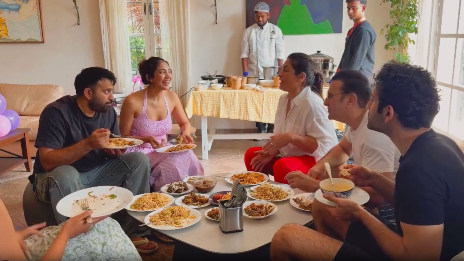 Aaryamann Sethi's Girlfriend Yogita Gets A Birthday Feast With Chaat, Chole Bhature And Momos Aaryamann Sethi's Girlfriend Yogita Gets A Birthday Feast With Chaat, Chole Bhature And Momos