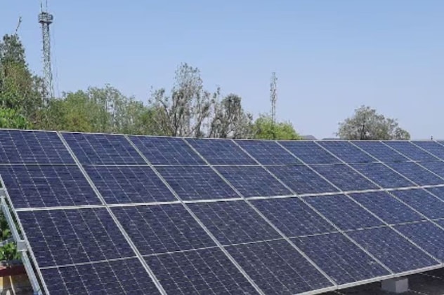 15 अगस्&zwj;त से गरीबों के घर पर लगेंगे सोलर प्&zwj;लांट, 150 यून&zwj;िट तक मुफ्त ब&zwj;िजली म&zwj;िलेगी