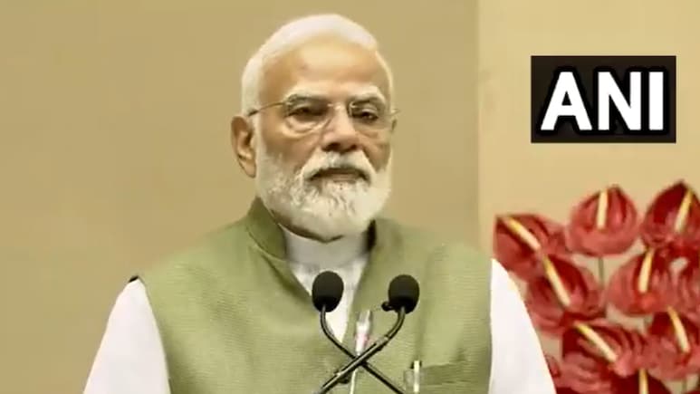 पीएम मोदी ने क&zwj;िया पूर्व राष्ट्रपति रामनाथ कोविंद की आत्मकथा का व&zwj;िमोचन, युवाओं से की पढ़ने की अपील