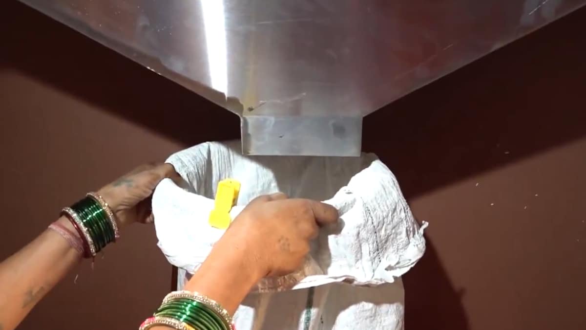 Harsh Goenka Praises Chhattisgarh’s 24x7 automated “Ration ATM” for food grain distribution