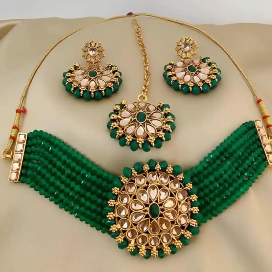 Click here to buy: LC Jewelz Alloy Jewel Set (Green) Click here to buy: LC Jewelz Alloy Jewel Set (Green)
