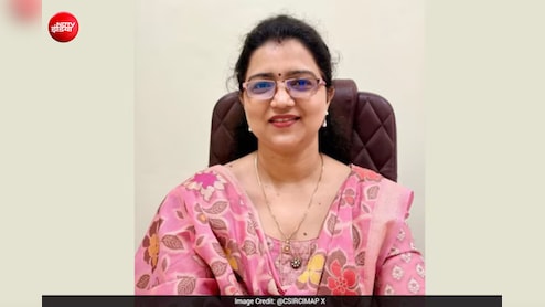 कौन हैं डॉ. आकांक्षा सिंह? एक ही साल में मिले 3 राष्ट्रीय सम्मान, अब NASI यंग साइंटिस्ट अवार्ड 2026 के लिए चयन