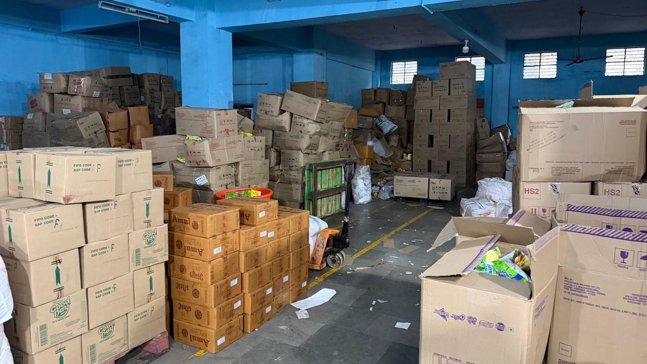 Lay's, Kurkure, Maggi Expiry Dates Altered In Multi-Crore Racket In Mumbai