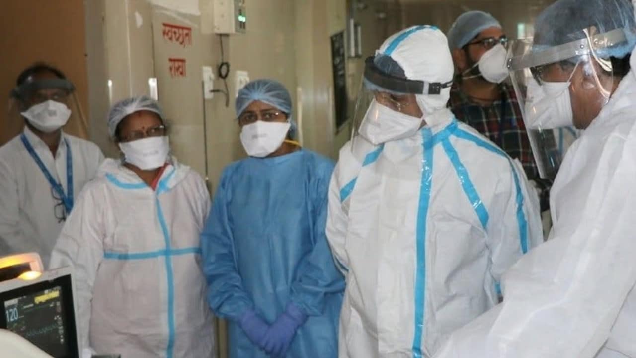 Tukaram Mundhe was praised by the public for his handling of the pandemic during his Nagpur stint.