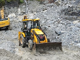 Badrinath National Highway Temporarily Closed Near Helang Following Debris Fall, Restoration Underway