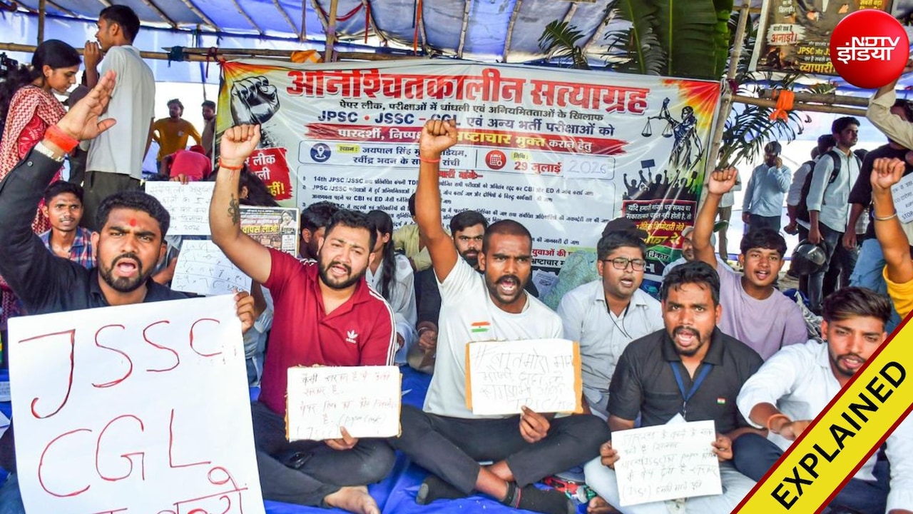 झारखंड के छात्र हेमंत सरकार के खिलाफ क्यों कर रहे प्रदर्शन? JPSC-JSSC विवाद की पूरी कहानी