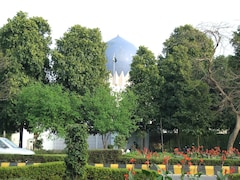 Authorities Remove Structures, Barricades Outside Pakistan High Commission In Delhi