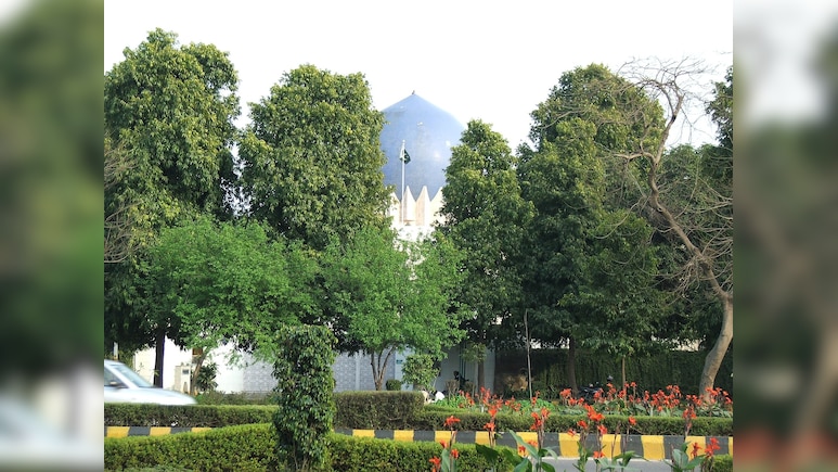 Authorities Remove Structures, Barricades Outside Pakistan High Commission In Delhi