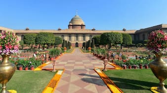 Amrit Udyan Opening: वीकेंड और बार‍िश, मजा हो जाएगा डबल जब अमृत उद्यान में फूलों के बीच करेंगे आप सैर