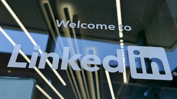 'LinkedIn Time Travel': 20% Users Retroactively Edit Past Jobs—And AI Is A Top Addition