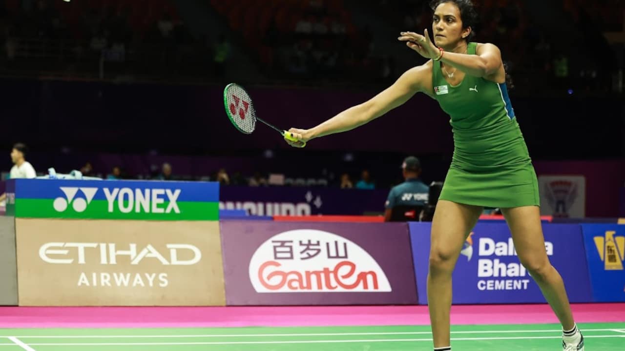 PV Sindhu Eases Into 2nd round, Treesa Jolly-Gayatri Gopichand Also Advance In BWF World Championships