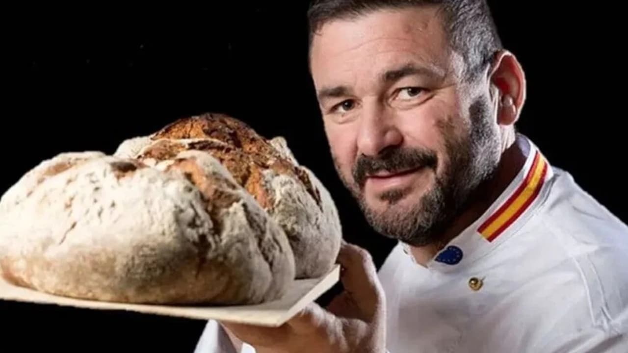 A Spanish Baker Turned Bread Into A Rs 1.7 Lakh Luxury Item With Gold And Silver. See Pic