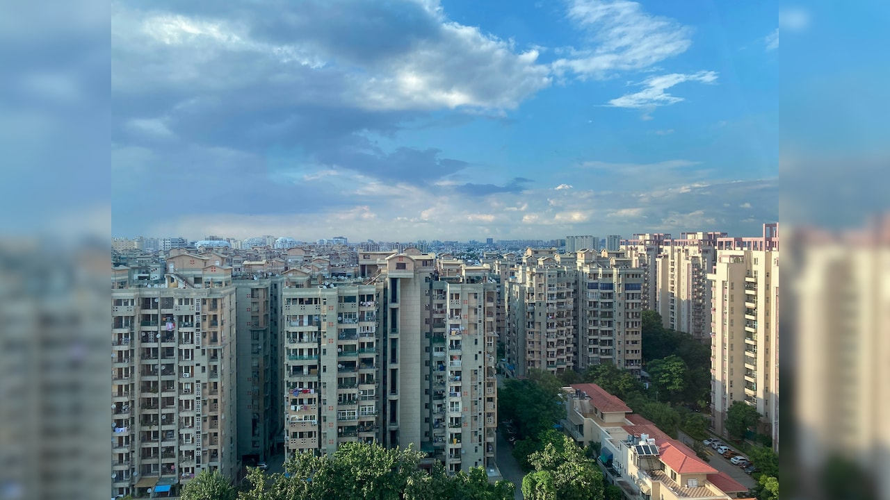 Is Rs 43,000 A Normal Monthly Budget In Gurgaon? Internet Weighs In On Viral Video