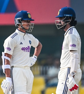 India vs Sri Lanka LIVE Score, 2nd Test Day 1 Updates: Yashasvi Jaiswal Makes Intentions Clear, Gets Off The Mark With Boundary