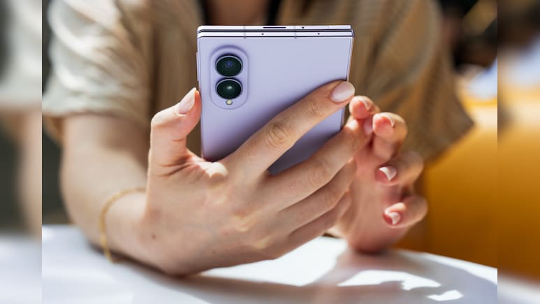 Samsung Pre-Orders For Latest Foldables Jump 30% From Last Year