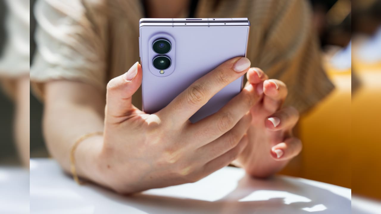 Samsung Pre-Orders For Latest Foldables Jump 30% From Last Year