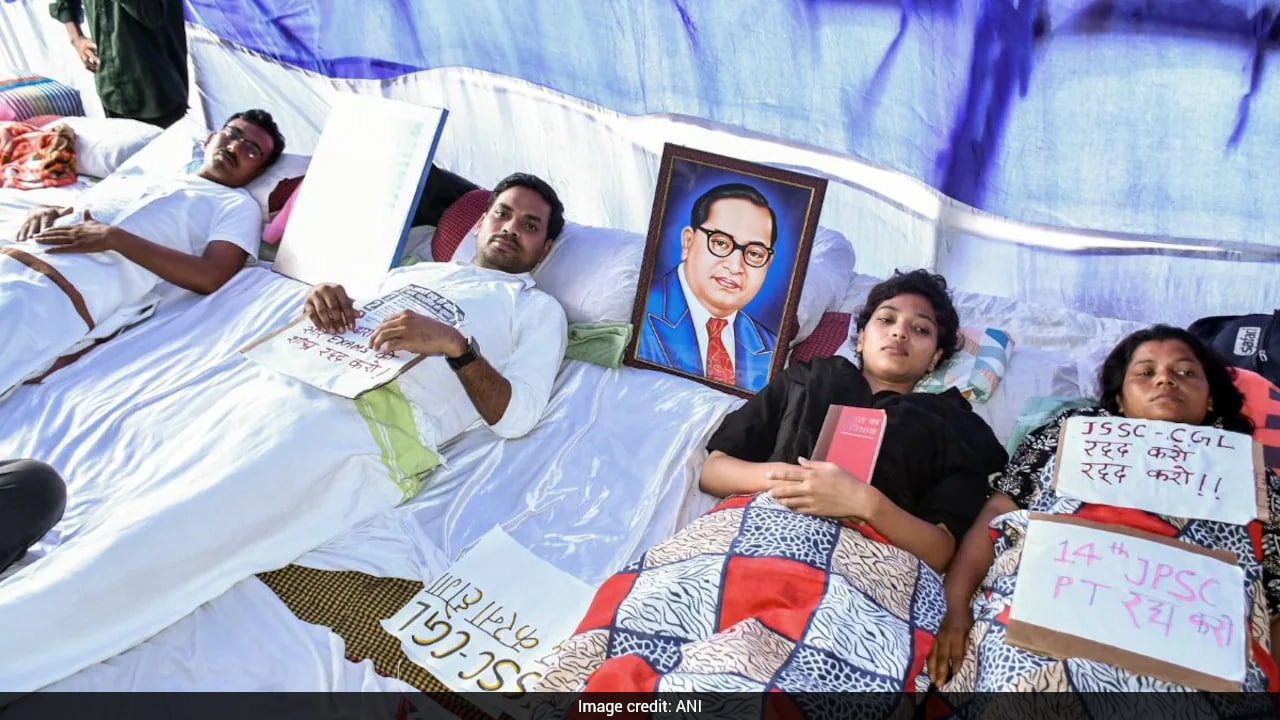 Jharkhand Student Protest Enters Day 13 With 6 On Hunger Strike