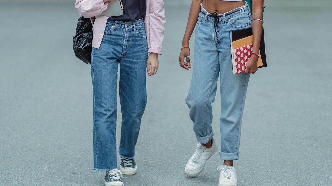 Do Wide-Leg Jeans Suit Everyone? 10 Denim Fit Myths Debunked Do Wide-Leg Jeans Suit Everyone? 10 Denim Fit Myths Debunked