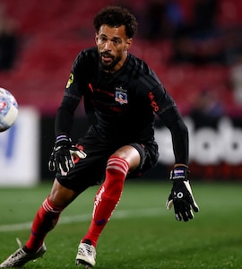 World Cup Sensation Vozinha Makes Colo-Colo Debut In Copa Chile Clash