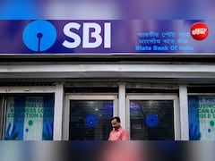SBI ने करोड़ों ग्राहकों दिया झटका! 5वीं बार निकाला पैसा, तो लगेंगे इतने रुपये, GST अलग से