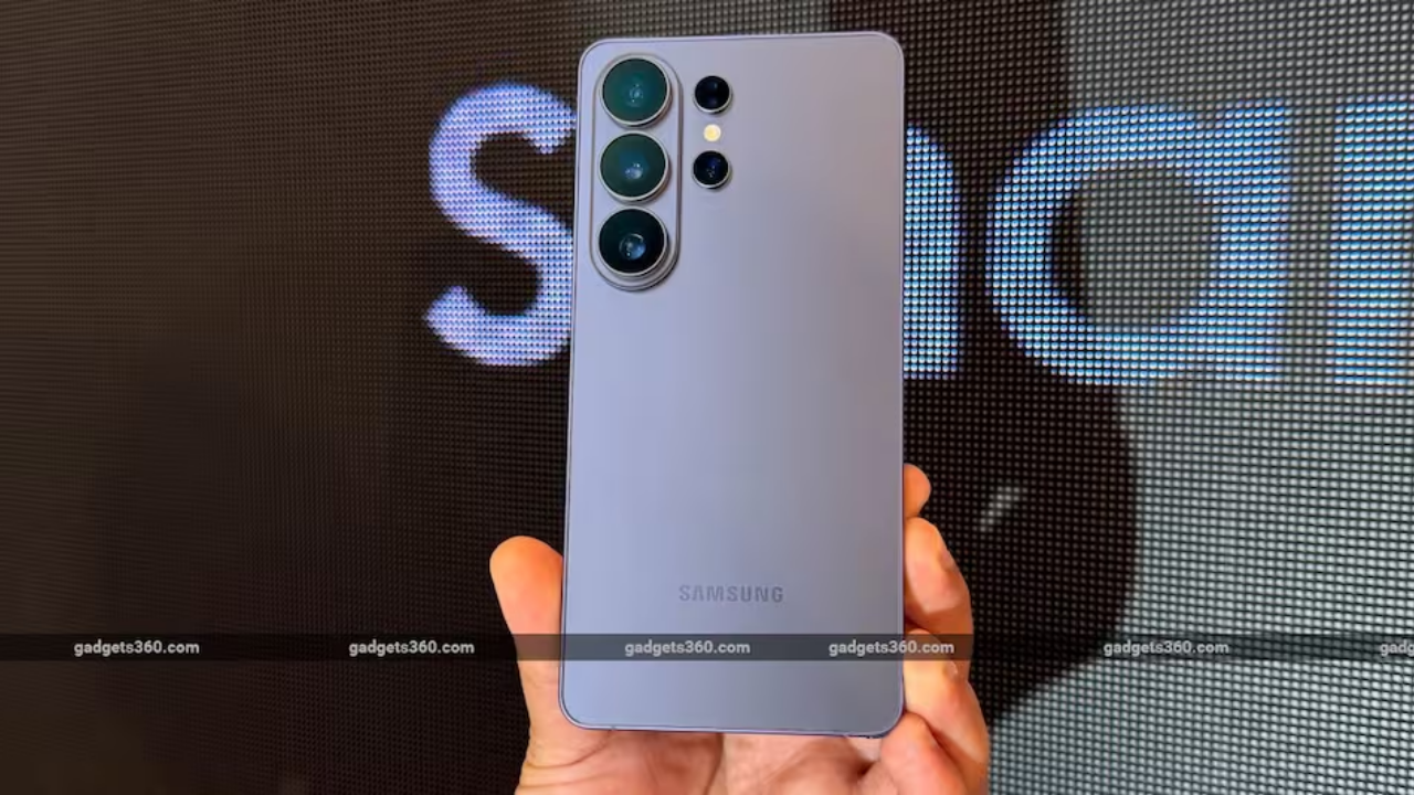 Galaxy S27 Serie: Alle vier Modelle mit Triple-Kamera